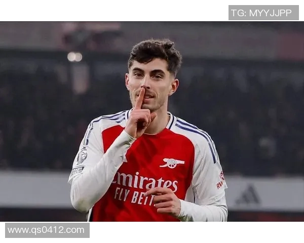 全球足球中锋排名：顶级前锋表现解析与未来潜力展望